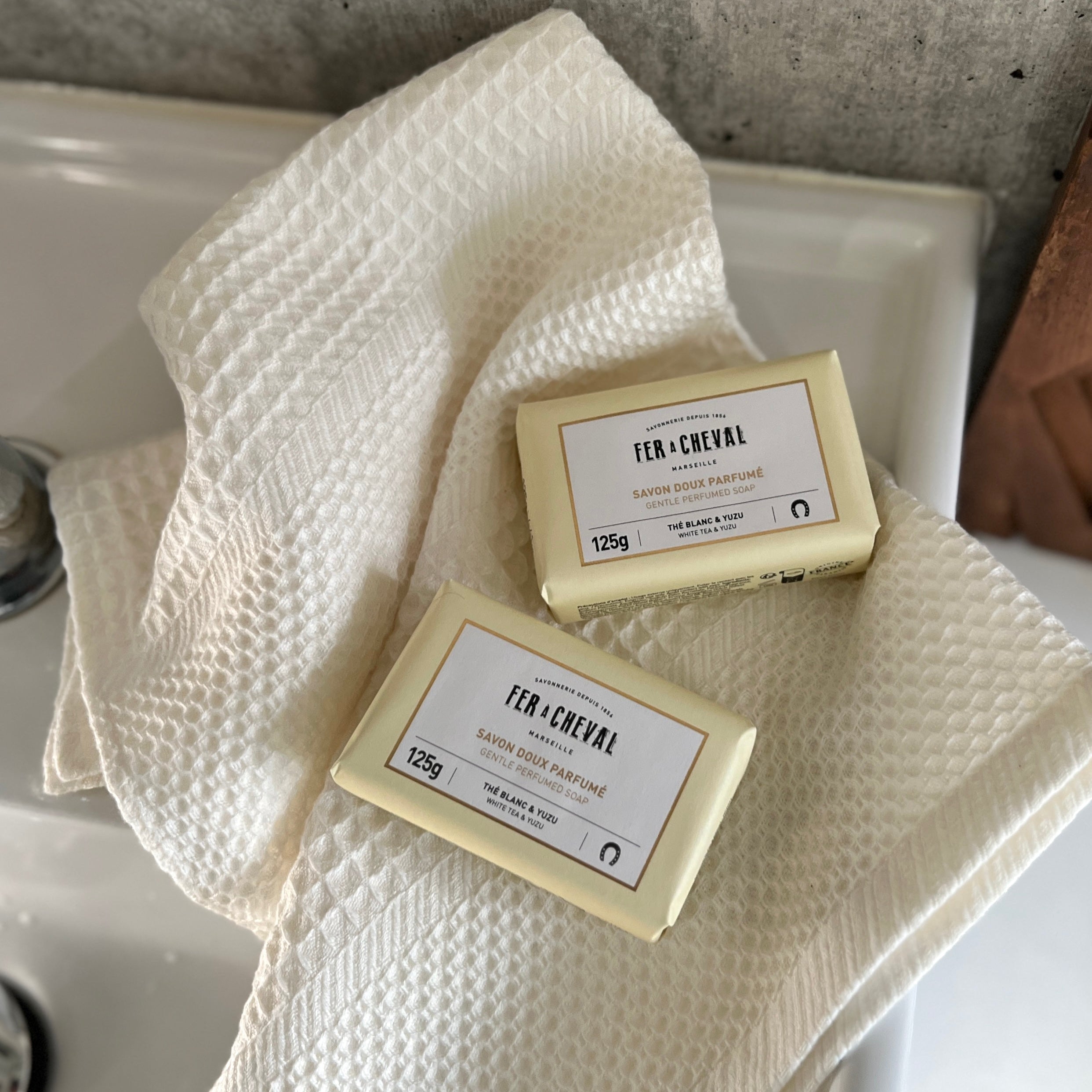 フレグランスマルセイユソープ　ホワイトティー＆ユズ