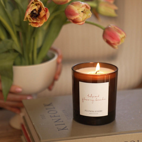 【プラム＆アシュビー】数量限定 チューリップ＆フラワーブランチェス キャンドル 1月24日発売