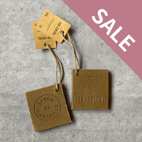 吊るして使うマルセイユソープ（スライス型）