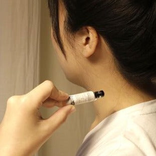 首筋に塗るのも◎